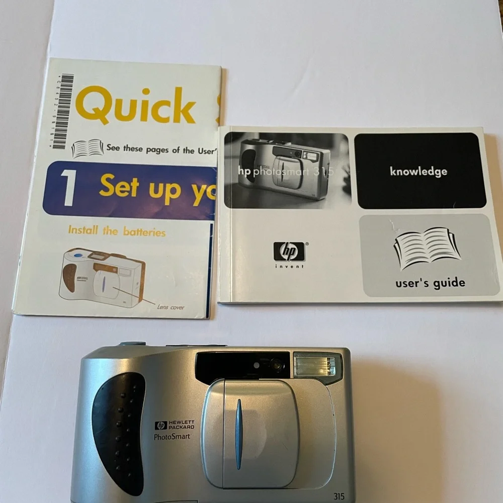 HP Photosmart 315 Digital Camera - Silver
